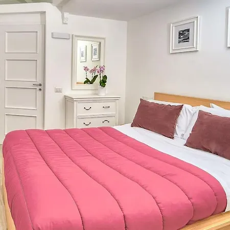 Dentecala 4 Tatil Evi Capri