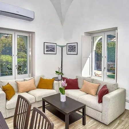 Dentecala 4 Дом отдыха Капри