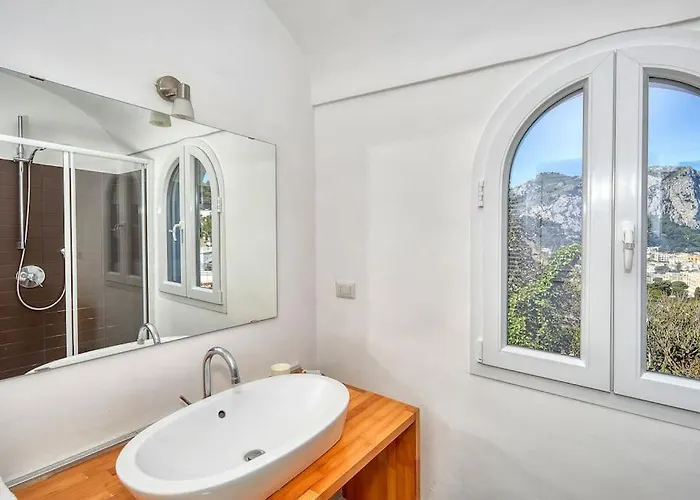 Dentecala 4 펜션 *