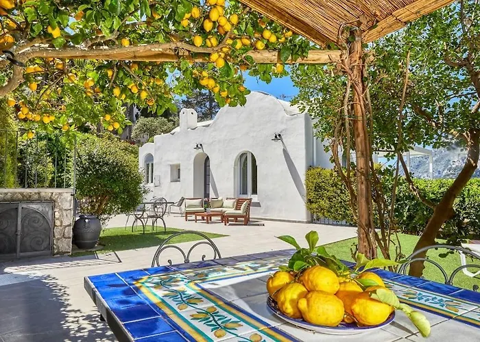 Vakantiehuis Dentecala 4 *